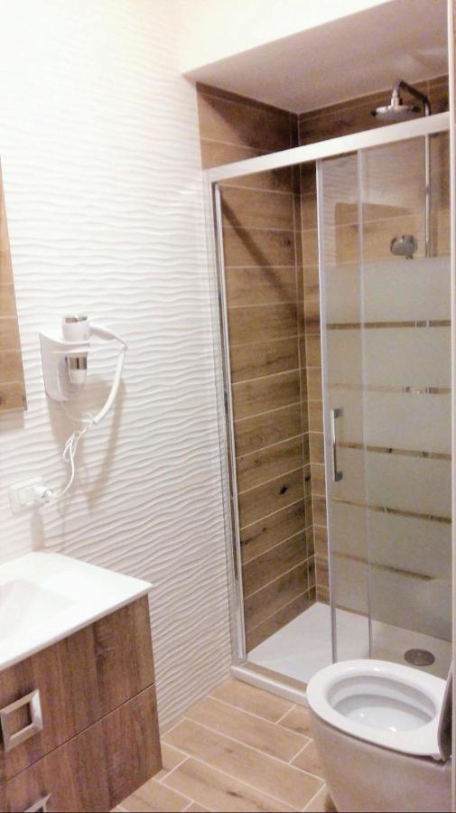 Pisa City Lodge Bagian luar foto