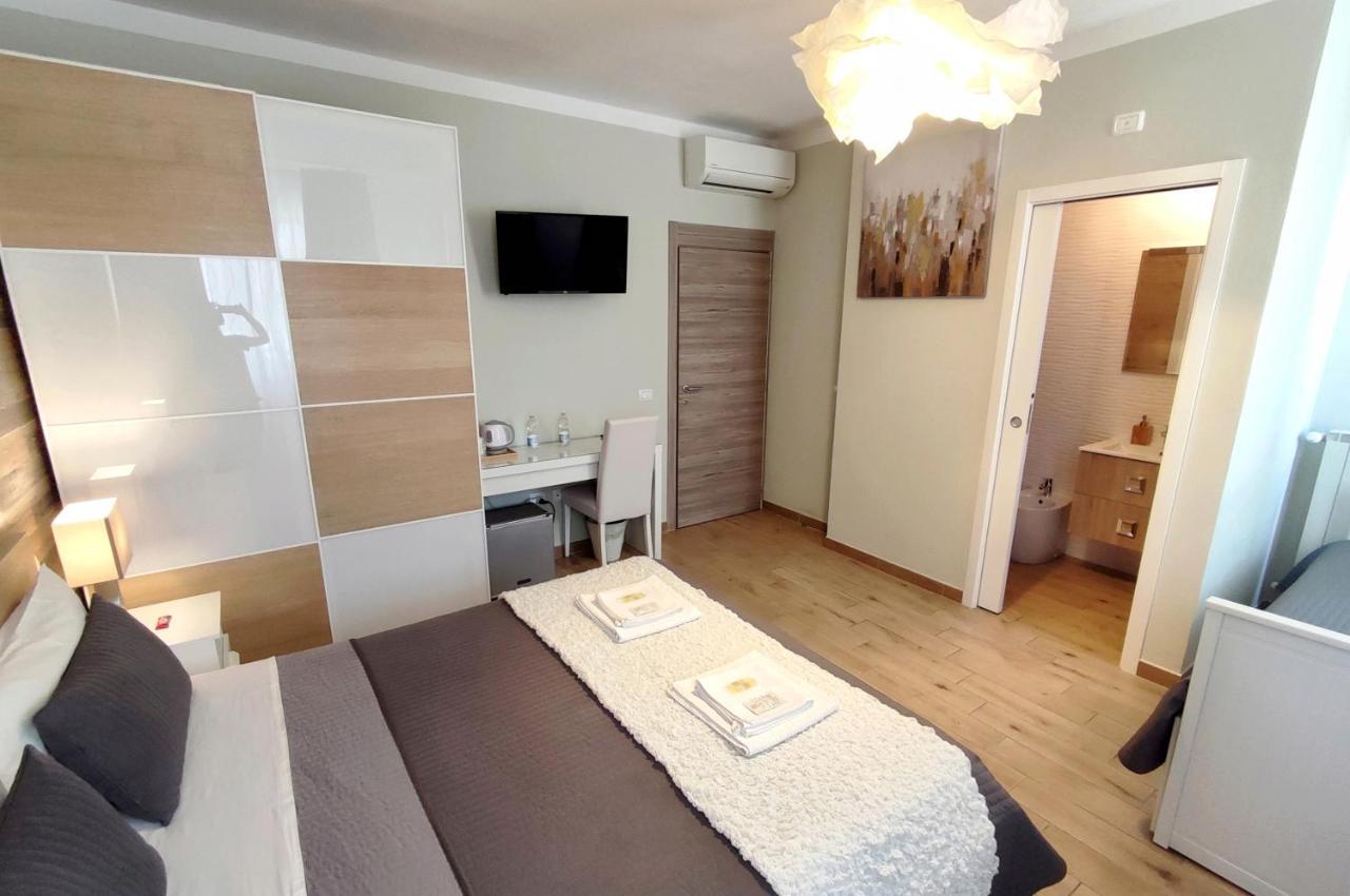 Pisa City Lodge Bagian luar foto