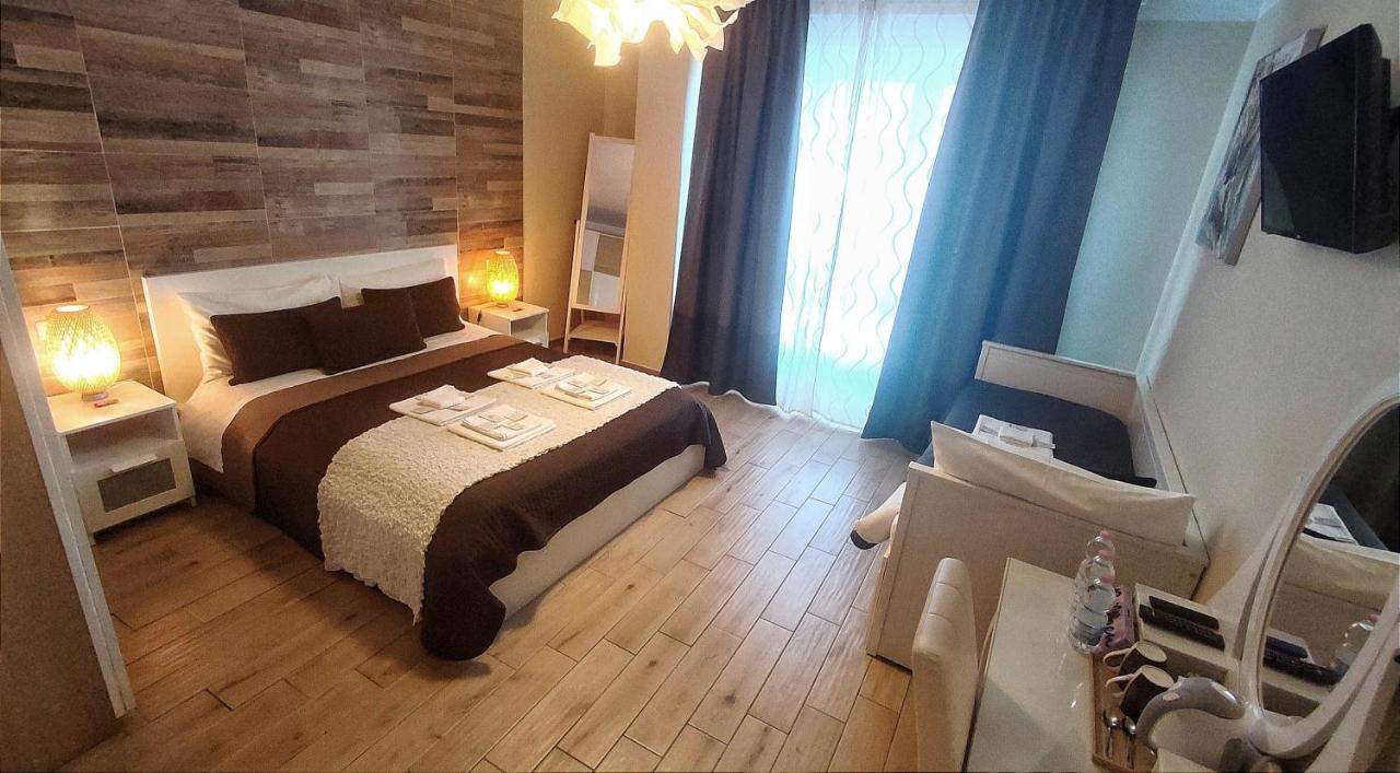 Pisa City Lodge Bagian luar foto