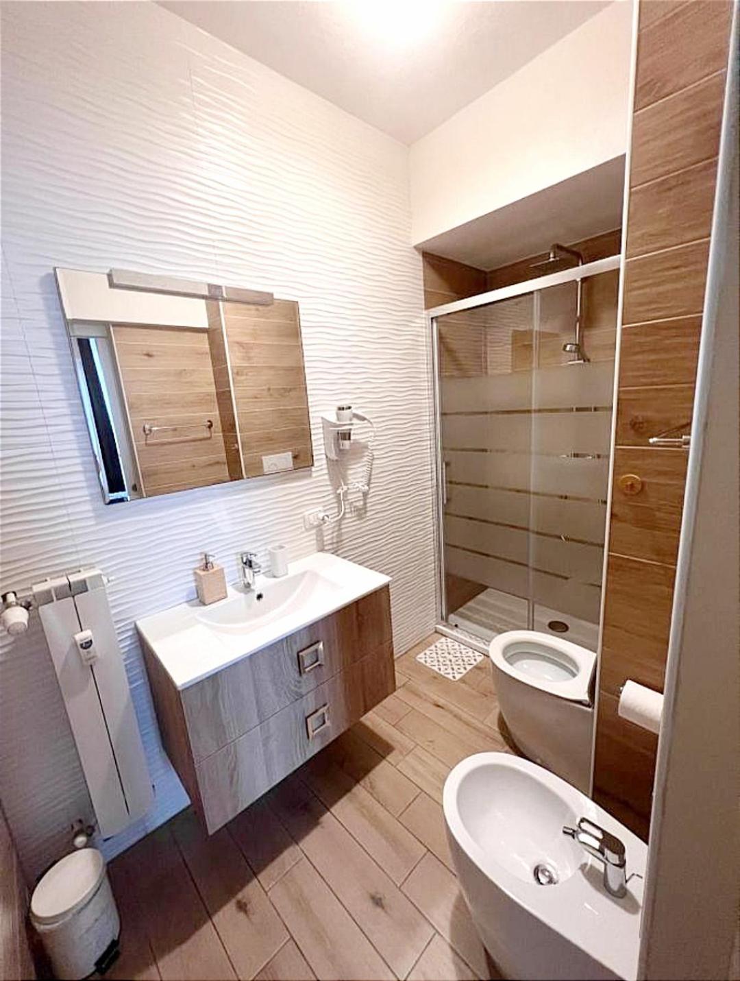 Pisa City Lodge Bagian luar foto