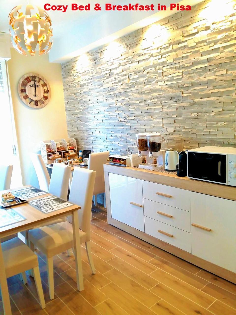 Pisa City Lodge Bagian luar foto